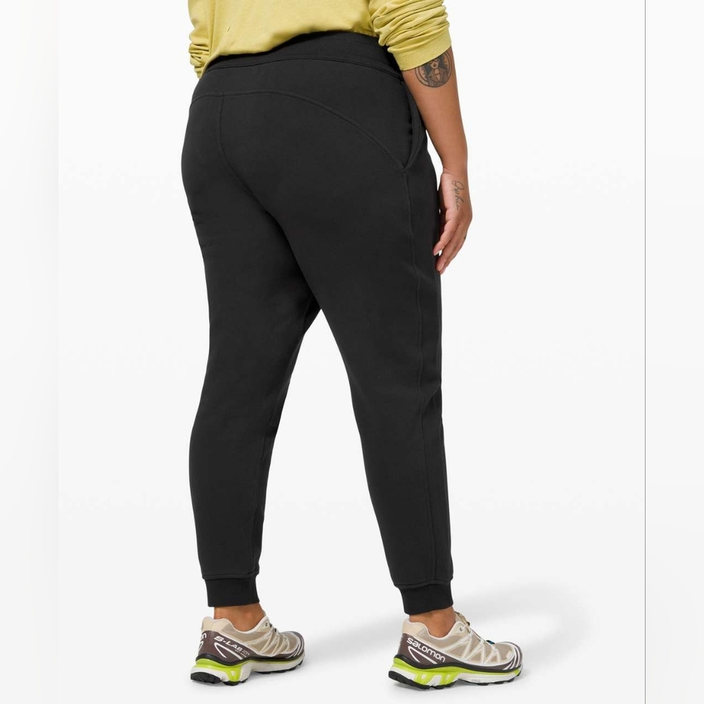Lululemon Scuba Jogger Black